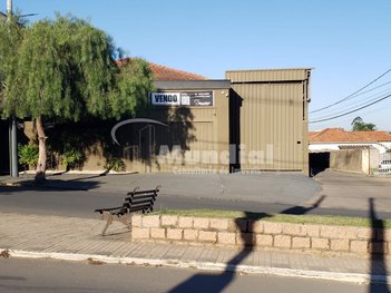 industrial em Avenida Cesário Carlos de Almeida, Jardim Europa - Laranjal Paulista - SP