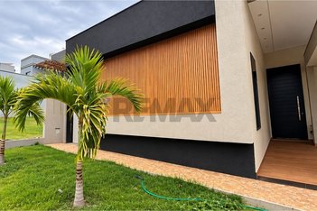 house em Avenida Luiz Eduardo Toledo Prado, Vila do Golf - Ribeirão Preto - SP