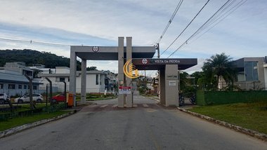 land_lot em Rua Henriqueta Deolinda da Silva, Forquilhas - São José - SC
