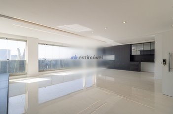 apartment em Avenida Duquesa de Goiás, Real Parque - São Paulo - SP