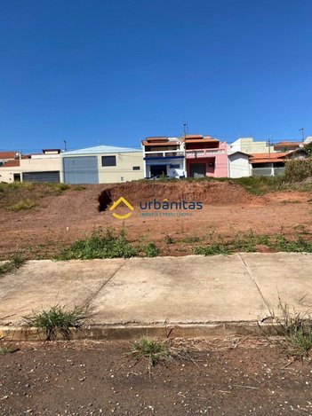 land_lot em Rua João Garpelli, Residencial Nenê Garpelli - Laranjal Paulista - SP