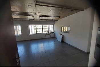 office em Avenida Ibijaú, Indianópolis - São Paulo - SP