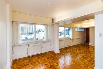 apartment em Rua Doutor Timóteo, Moinhos de Vento - Porto Alegre - RS