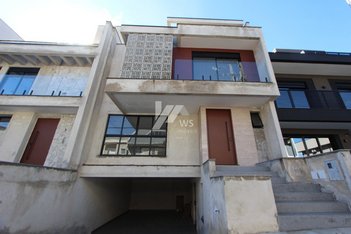house em Rua Júlio Zandoná, Alto Boqueirão - Curitiba - PR