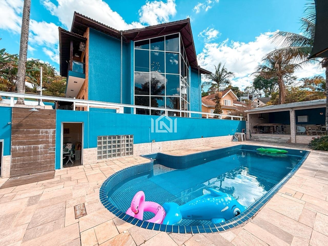 casa para venda ou locacao no condominio granja viana ii - piscina