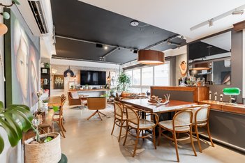 apartment em Rua Líbero Badaró, Passo da Areia - Porto Alegre - RS