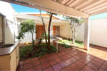 house em Rua Bernardino de Campos, Centro - Ribeirão Preto - SP