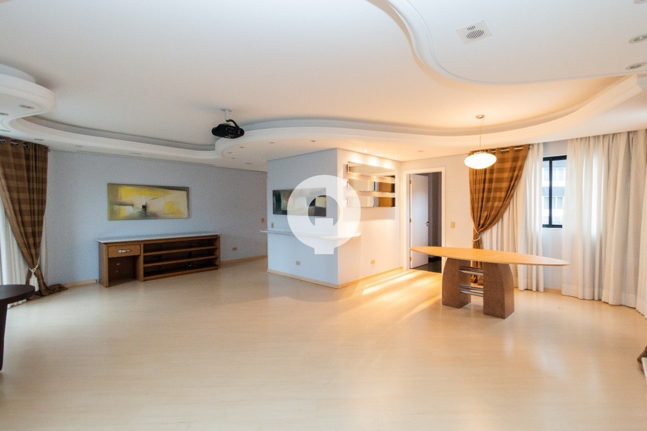 04_ESTAR_APARTAMENTO_4_SUITES_BATEL