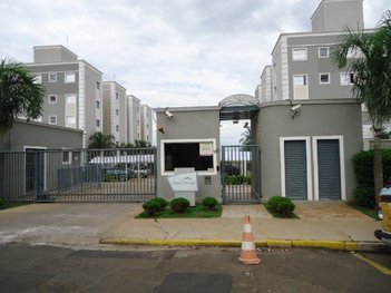 apartment em Rua Doutor Joaquim Inácio de Moraes, Vila Izabel - São Carlos - SP