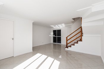house em Rua Jornalista Alceu Chichorro, Bairro Alto - Curitiba - PR