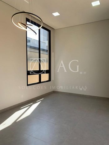 house em Rua Nair Sanches Golfeto, Quinta da Primavera - Ribeirão Preto - SP