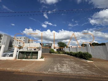 apartment em Avenida Capitão Noray de Paula e Silva, Vila Melhado - Araraquara - SP