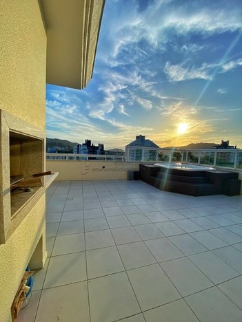 apartment em Antônio Cipriano Pereira, Itacorubi - Florianópolis - SC