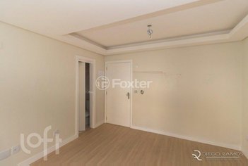 apartment em Rua Santo Antônio, Floresta - Porto Alegre - RS