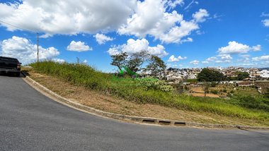 land_lot em Avenida Raimundo Maria Assunção, Villa da Serra - Itabirito - MG