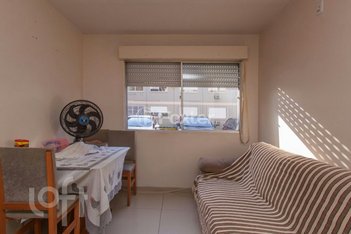 apartment em Rua Engenheiro Fernando Mendes Ribeiro, Santo Antônio - Porto Alegre - RS