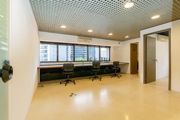 office em Rua das Fiandeiras, Vila Olímpia - São Paulo - SP