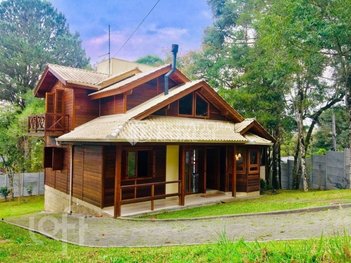 house em Rua Vitorio Carassai, São José - Canela - RS