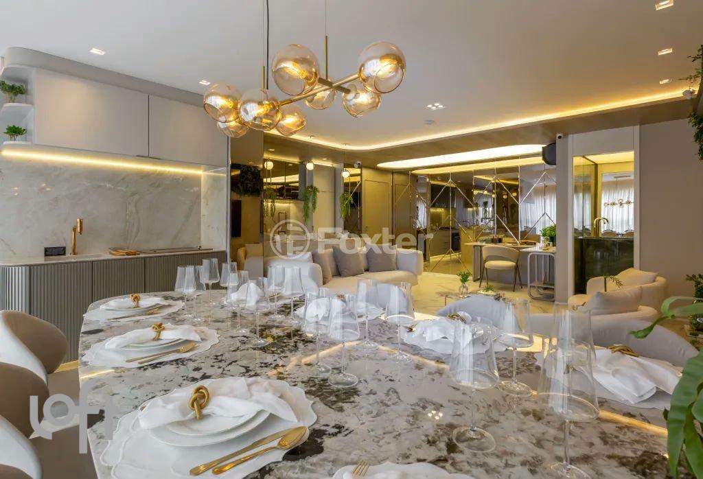 sala-de-jantar-moderna-e-elegante-com-mesa-de-marmore