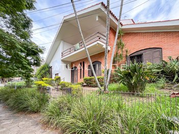 house em Praça Lima Duarte, Chácara das Pedras - Porto Alegre - RS