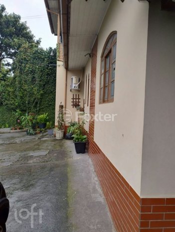 house em Rua Elias Merise, Roçado - São José - SC