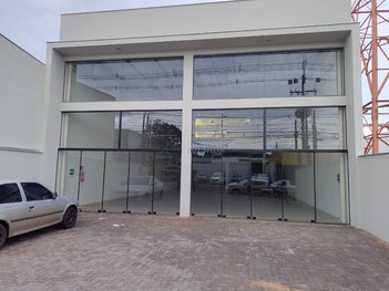 industrial em Avenida São João, Antares - Londrina - PR