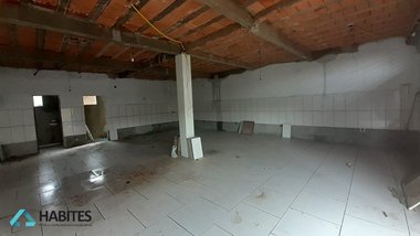 office em Cecília Lourenção - Loja A, Jardim Cambuí - Botucatu - SP