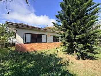house em Rua Governador Roberto Silveira, São Pedro - Teresópolis - RJ