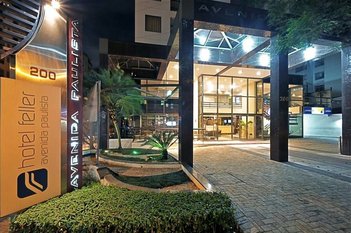 apartment em Rua São Carlos do Pinhal, Bela Vista - São Paulo - SP