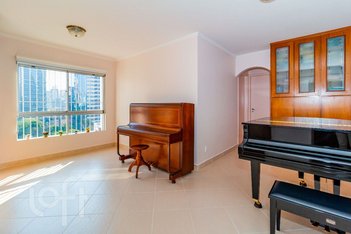 apartment em Comendador Miguel Calfat, Vila Nova Conceição - São Paulo - SP