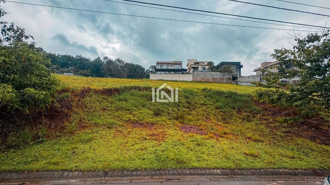 Terreno a venda no condominio Reserva Santa Maria