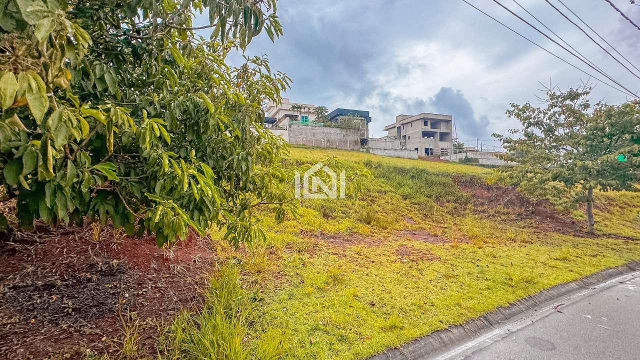 Terreno a venda no condominio Reserva Santa Maria