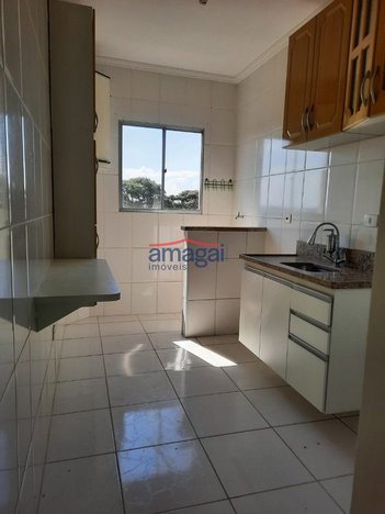 apartment em Rua Cândido Pires de Almeida, Centro - Jacareí - SP