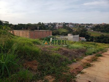 land_lot em Rua Natalina Marques Castilho, Olímpico - Londrina - PR