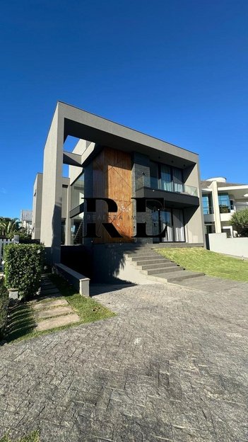 house em dos Búzios, Jurerê Internacional - Florianópolis - SC
