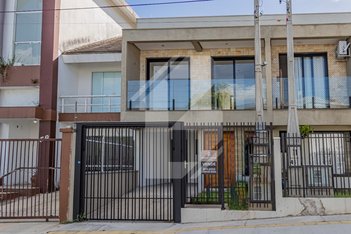 house em Rua Zulmira Rodrigues da Silva, Parque da Matriz - Cachoeirinha - RS