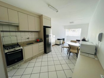 apartment em Rua Jornalista Tito Carvalho, Carvoeira - Florianópolis - SC