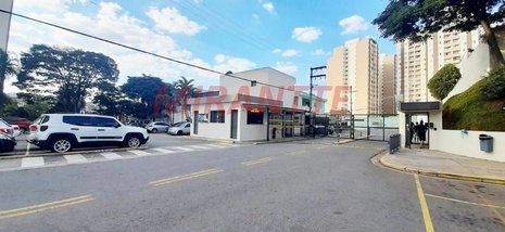 apartment em Rua Nicolau Tolentino de Almeida, Vila Dionisia - São Paulo - SP