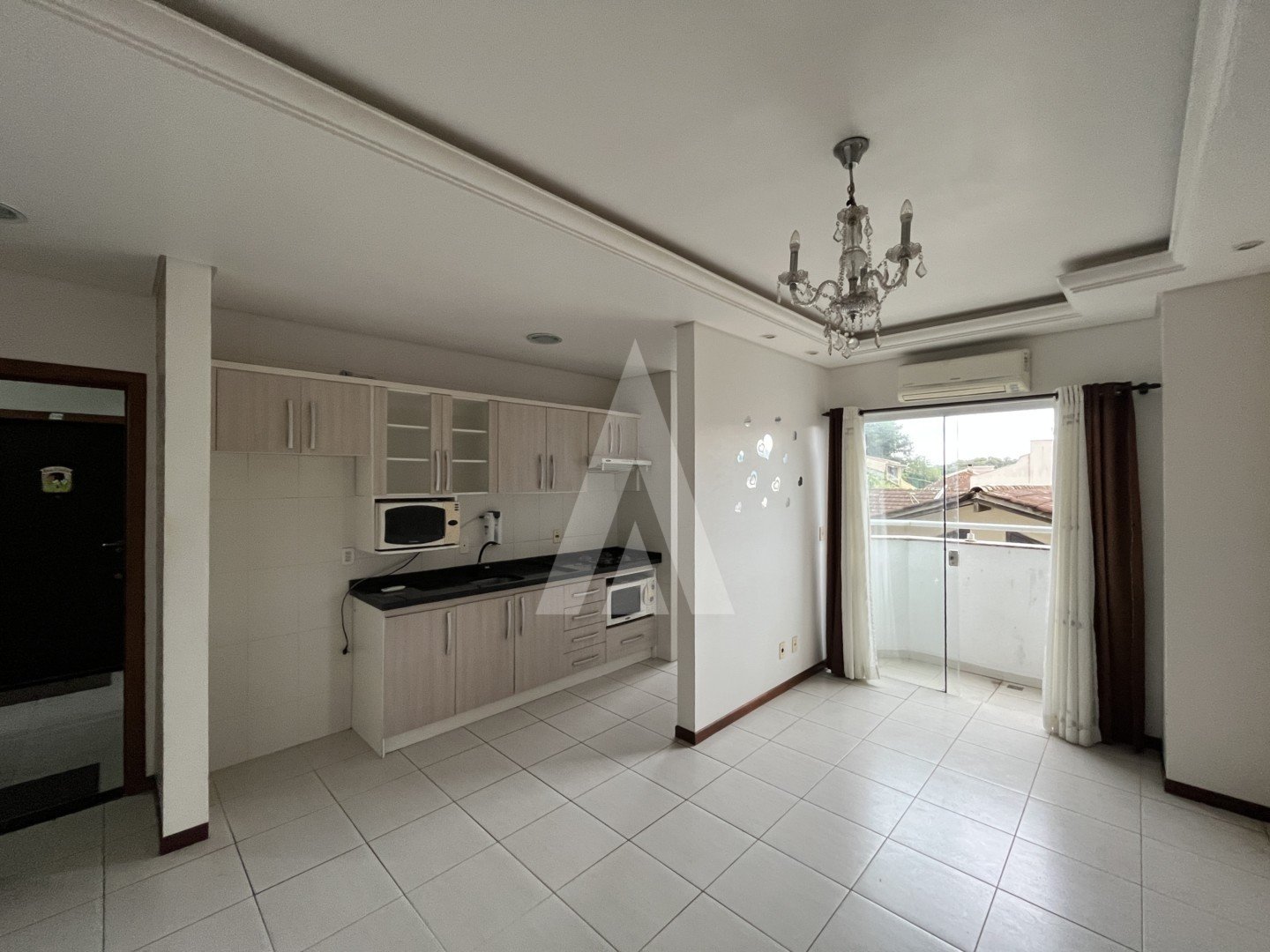 SALA DE ESTAR / JANTAR