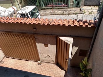 house em Rua Senador Benedito Valadares, Industrial - Contagem - MG