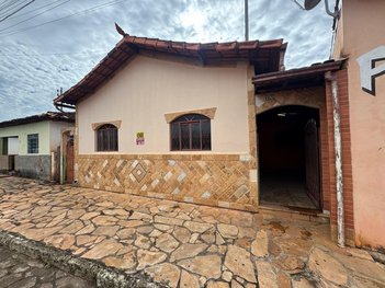 house em Rua Sebastião Gonçalves de Freitas, Centro - Couto de Magalhães de Minas - MG