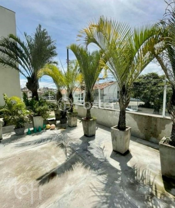 f0025971