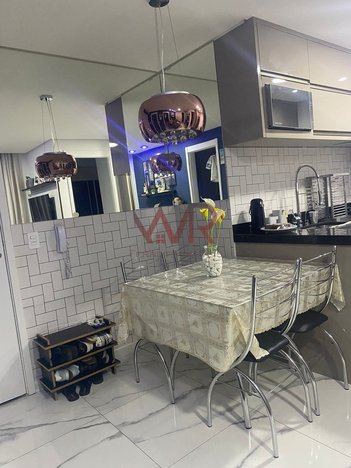 apartment em Avenida Pires do Rio, Vila Taquari - São Paulo - SP