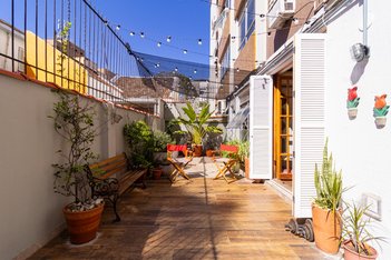 apartment em Rua Baronesa do Gravataí, Cidade Baixa - Porto Alegre - RS