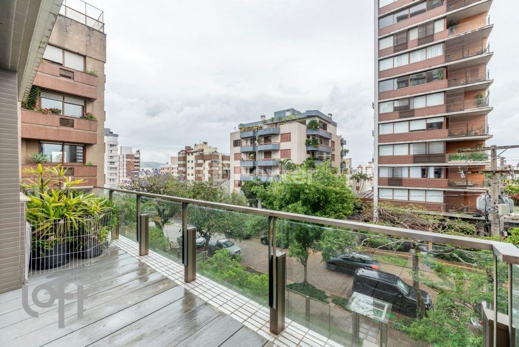 09-Prof. Fitzgerald, 101 Ap. 302 (Ivana Knop).jpg