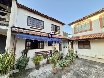 house em Rua Dalva Raposo, Maria Paula - São Gonçalo - RJ