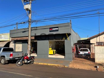 commercial_building em Avenida Adelino Fortunato Simioni, Conjunto Habitacional Antônio Pedro Ortolan - Sertãozinho - SP