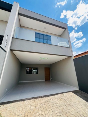 house em Rua Jacarandá, Leonor - Londrina - PR