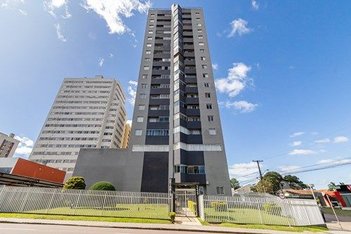 apartment em Rua Marechal Octávio Saldanha Mazza, Capão Raso - Curitiba - PR