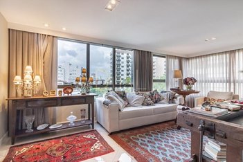 apartment em Rua Vítor Meireles, Rio Branco - Porto Alegre - RS